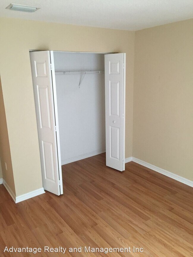 Building Photo - 4 br, 2 bath House - 12 Pineland Ln