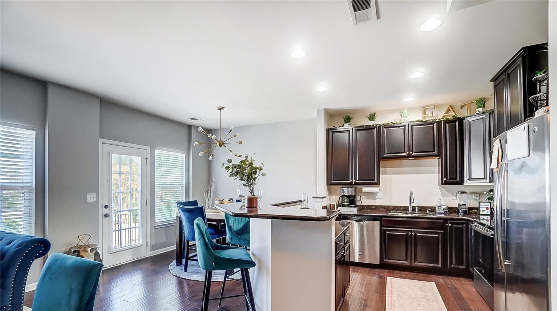 Building Photo - 6402 Terrace View Ct