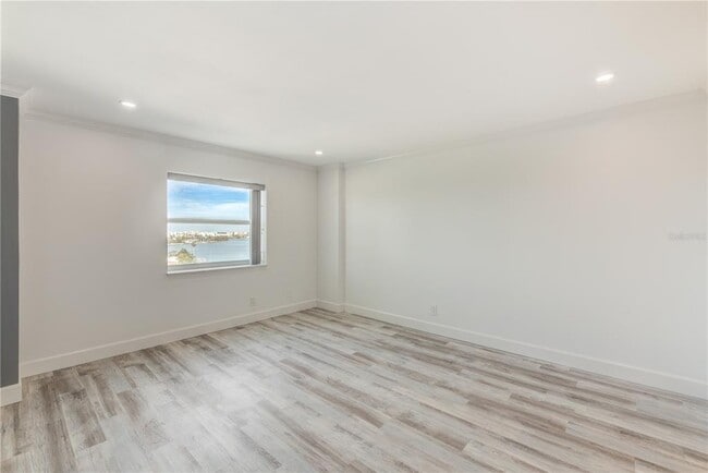 Building Photo - 400 64th Ave