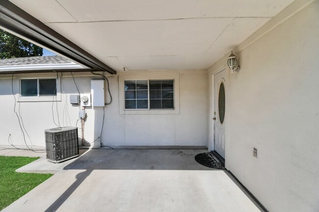 Building Photo - 3503 Nayland Rock Dr