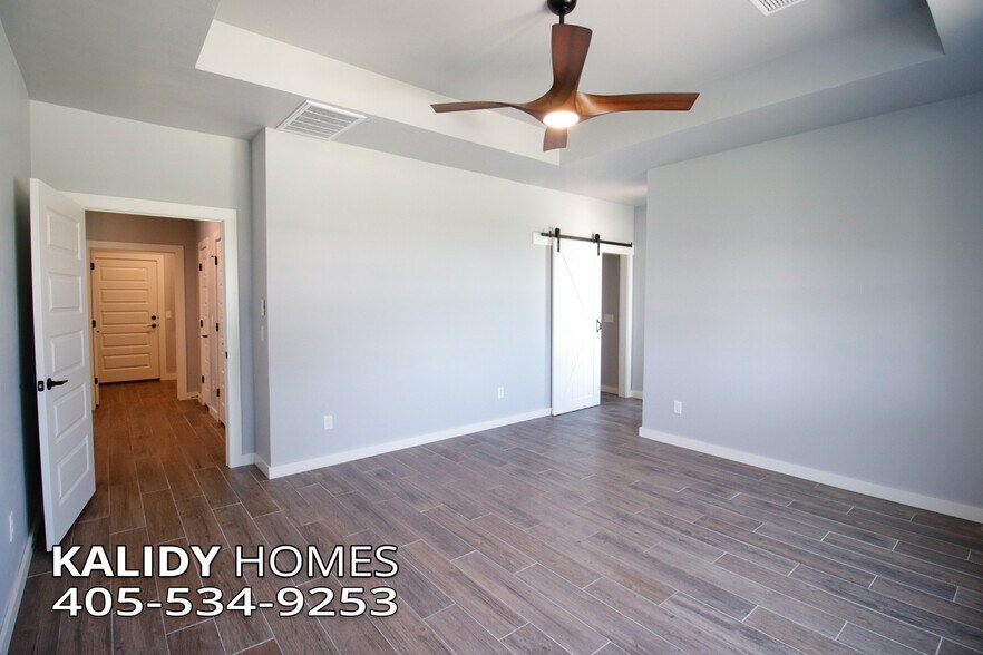Building Photo - 1755 Kalidy Dr