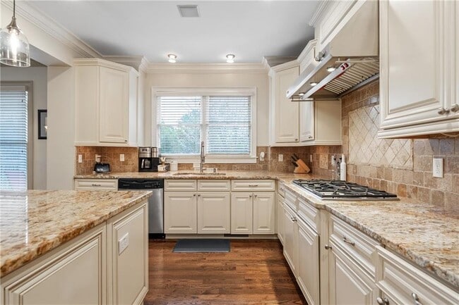 Building Photo - 2408 Winter Garden Pl