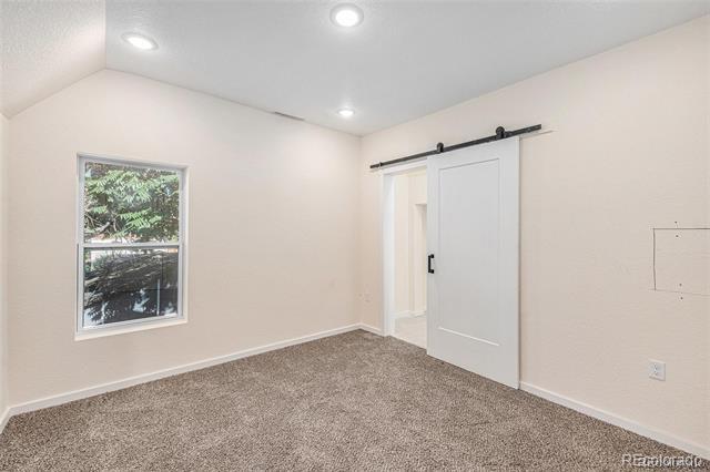 Building Photo - 2328 N Race St