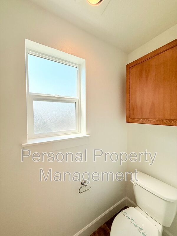 Building Photo - 3326 NW 47th Dr