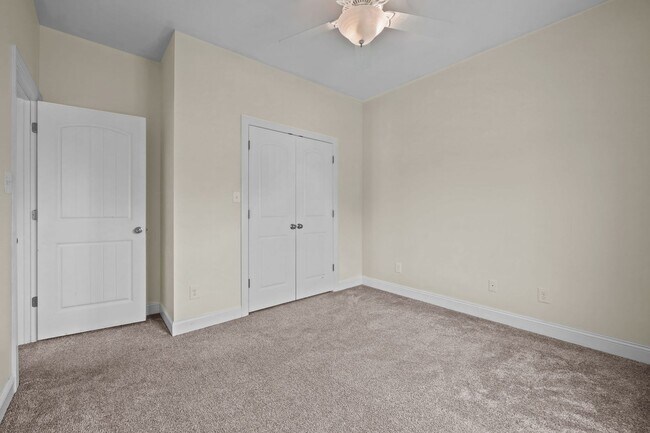 Building Photo - Welcome to Sabiston Heights!