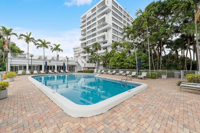 Building Photo - 1160 N Federal Hwy