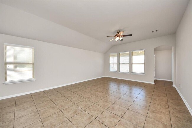Building Photo - 24610 Emerald Pool Falls Dr
