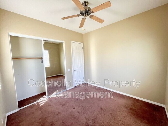 Building Photo - 43341 Parkway Esplanade W