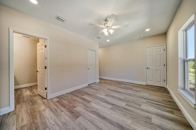Building Photo - 8405 Daves Homes Pl