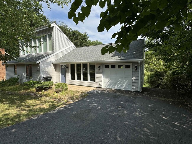 Building Photo - 200 Alleghany Dr