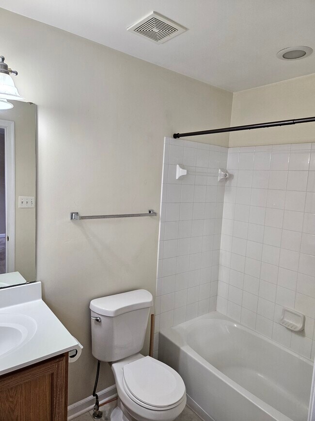 Building Photo - 77 Riparian Ln