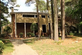 Building Photo - 3239 Mill Run