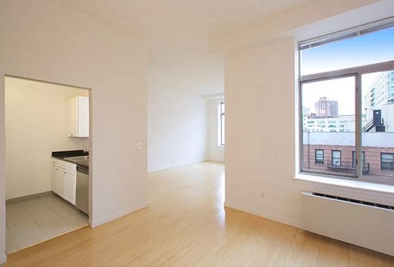 Primary Photo - 1952 First Avenue