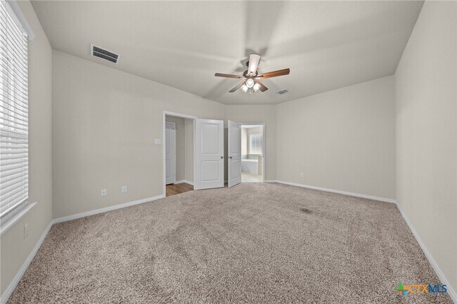 Building Photo - 1821 Holleman Dr