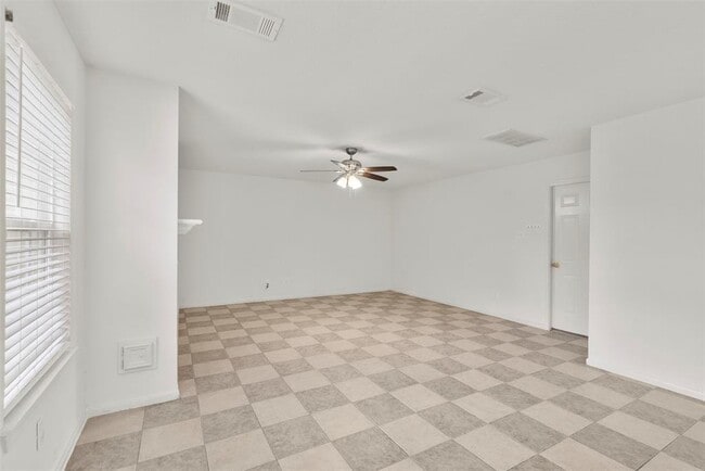 Building Photo - 212 Diamond Bay Dr