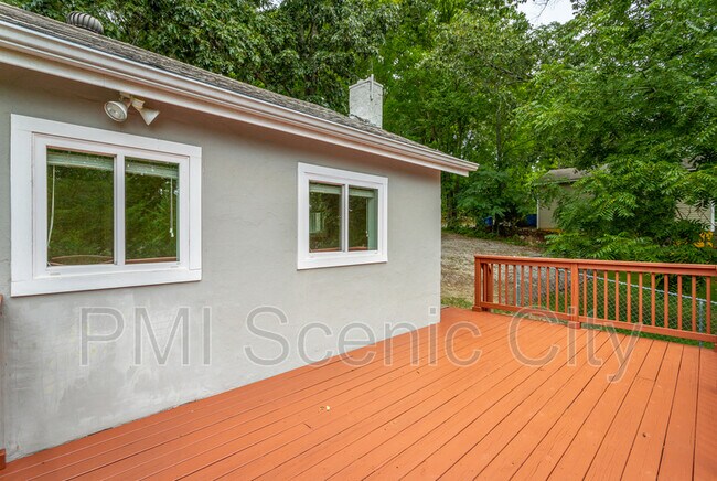Building Photo - 416 Jadie Ln