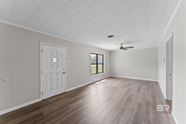 Building Photo - 321 AL-59