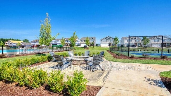 Building Photo - 1771 Odessa Ln