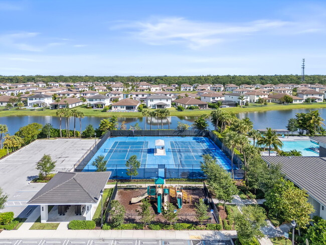 Building Photo - 3270 Dunning Dr