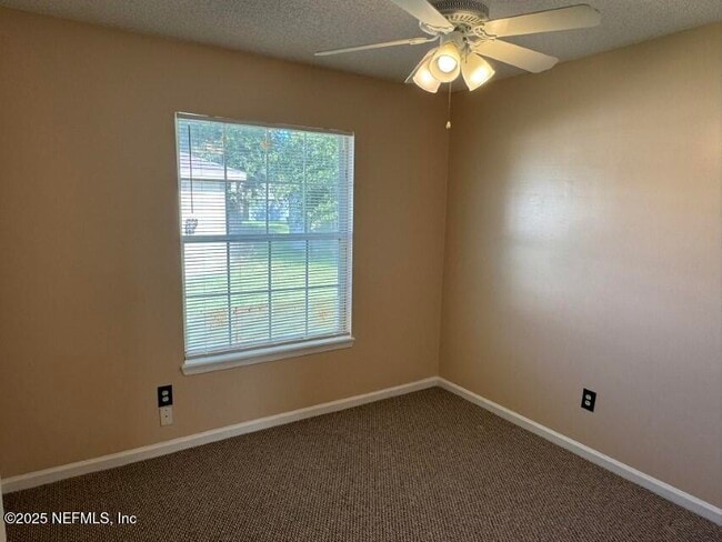 Building Photo - 4019 Bryant Glen Ave