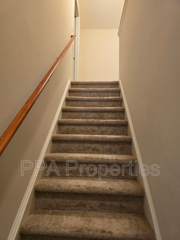 Building Photo - 225 Zante Currant Rd