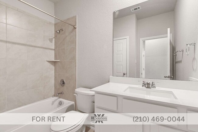 Building Photo - 2926 Playa Azul Blvd