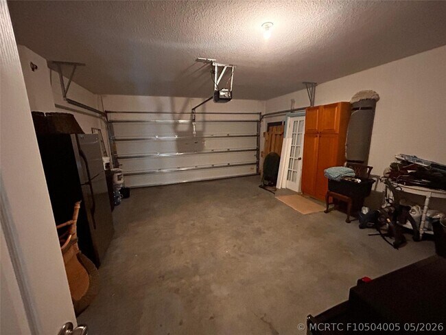 Building Photo - 1522 SE Flintlock Rd
