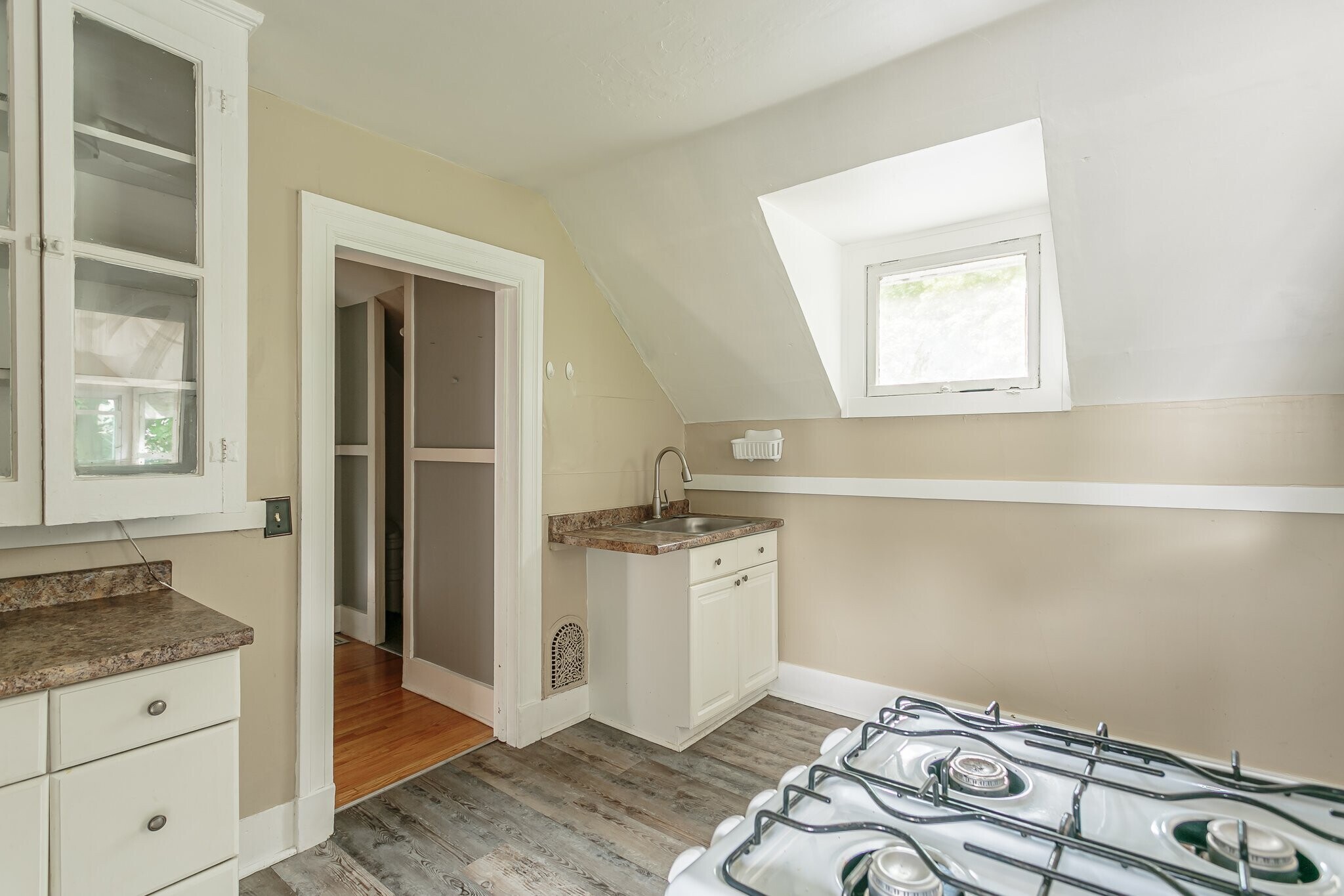 Building Photo - 4 Carroll Pl