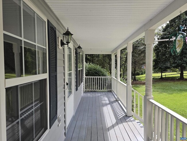 Building Photo - 259 Spring Oaks Ln
