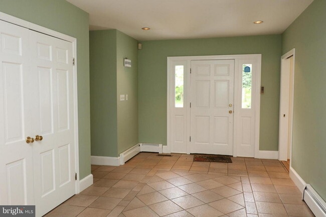 Building Photo - Secluded Country Retreat with Picturesque ...