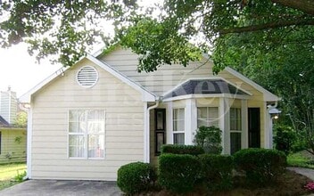 Building Photo - 2347 Glencairn Ln SW