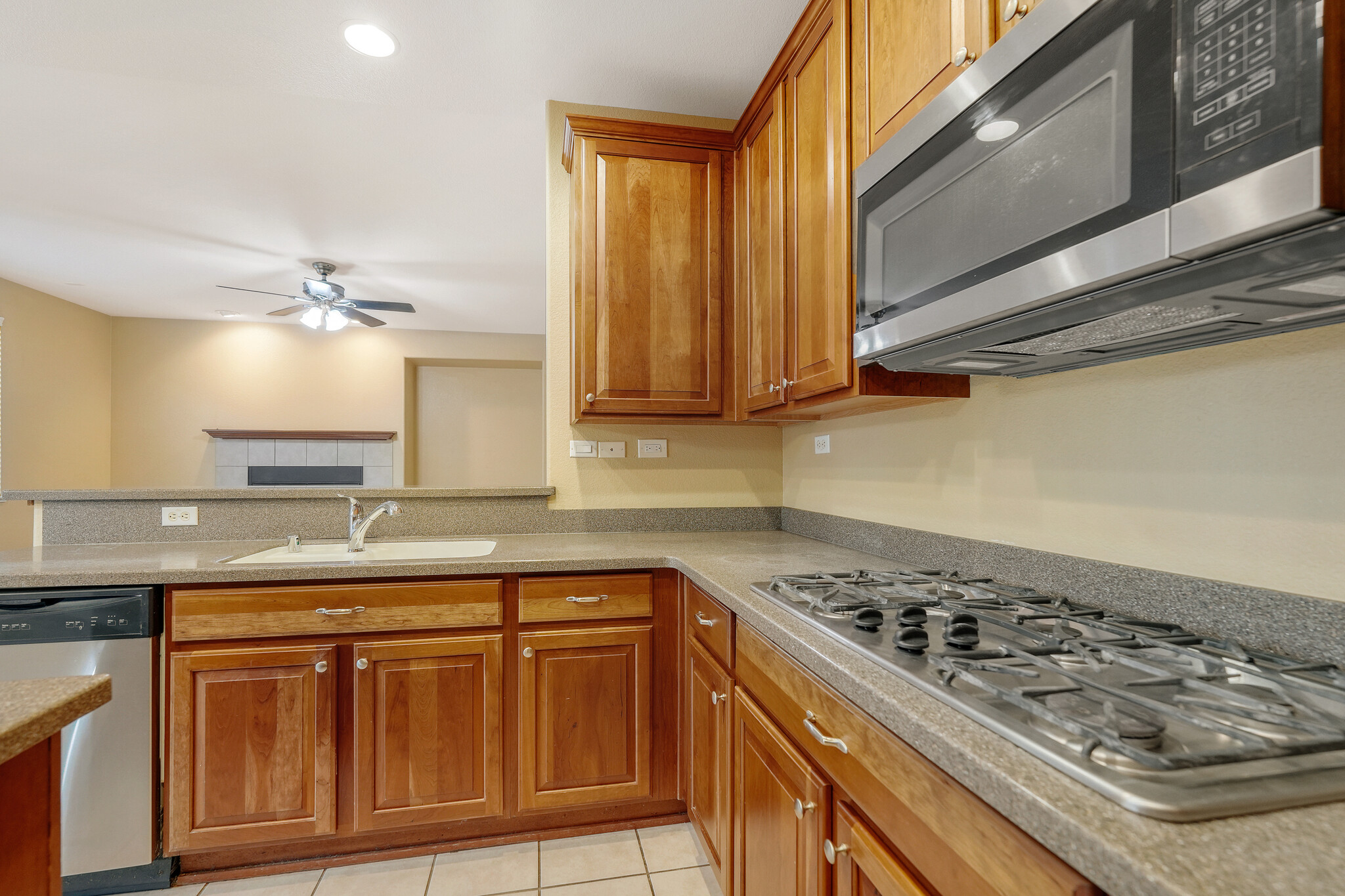 Building Photo - 4276 Steccato Dr