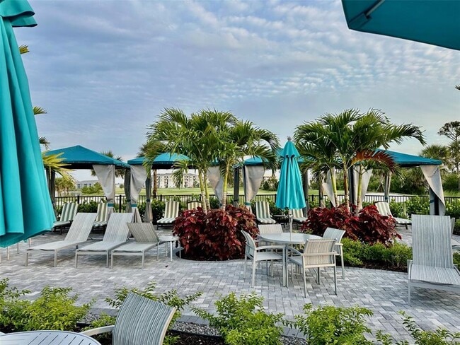 Building Photo - 12140 Wellen Golf St