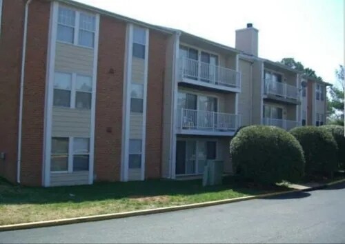 Building Photo - 8410 Donovan Ct