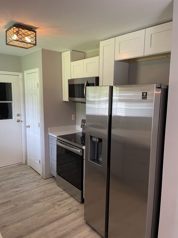 Building Photo - 134 Heather Dr