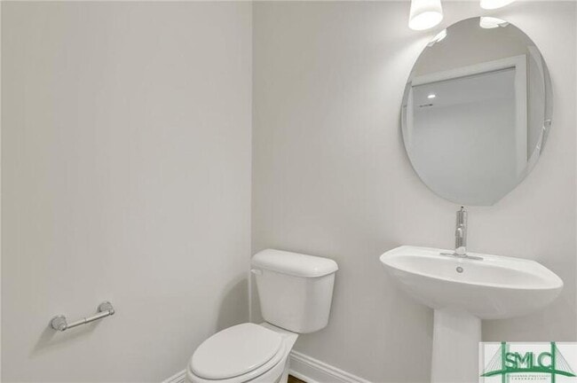 Building Photo - 157 Lower Creek Dr