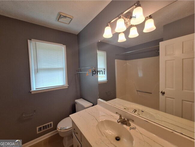 Building Photo - 4103 Renard Way