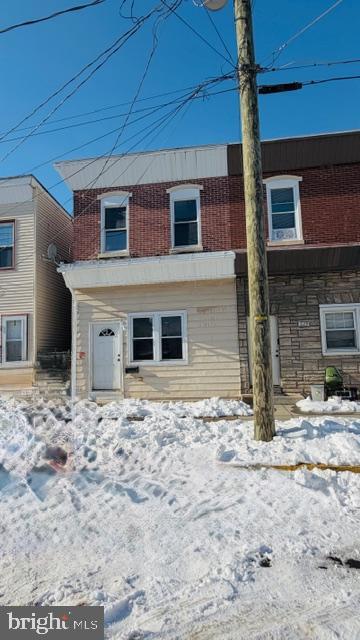 Building Photo - 231 3rd St