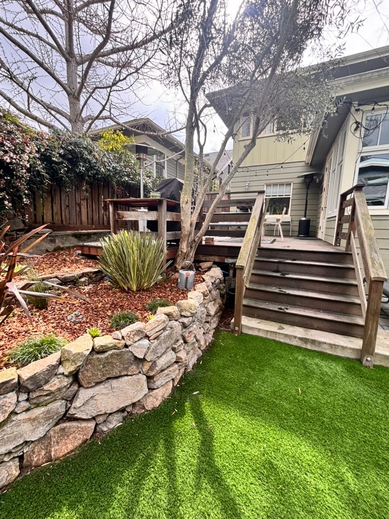 Building Photo - 238 Mather St