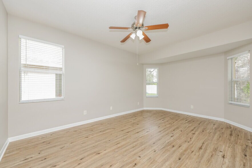 Building Photo - 13043 Terrace Springs Dr