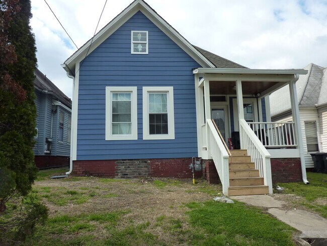 Primary Photo - 207 16th St