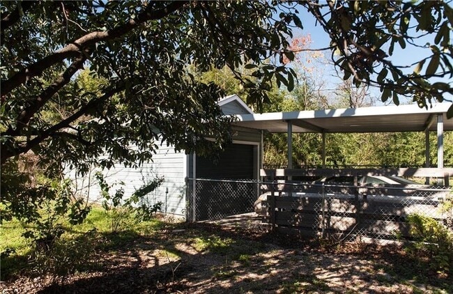 Building Photo - 5700 Avenue F
