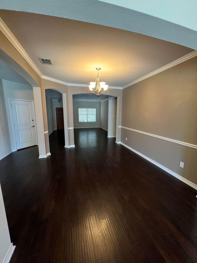 Building Photo - 3 bedroom home over 2100 sqft!  Little Elm...