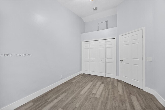 Building Photo - 3639 NW 83rd Ln