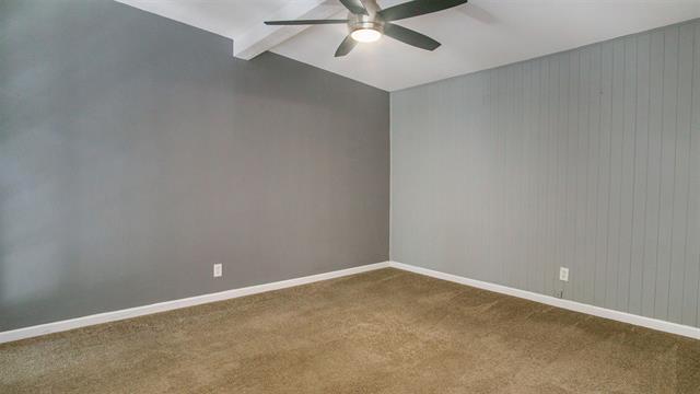 Building Photo - 2059 Dorothy Ln