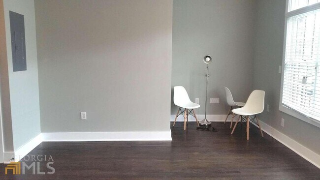 Building Photo - 1300 DeKalb Ave NE