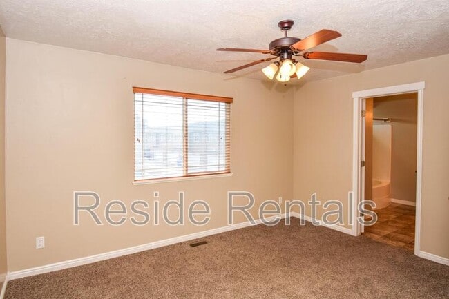 Building Photo - 537 W 1570 N