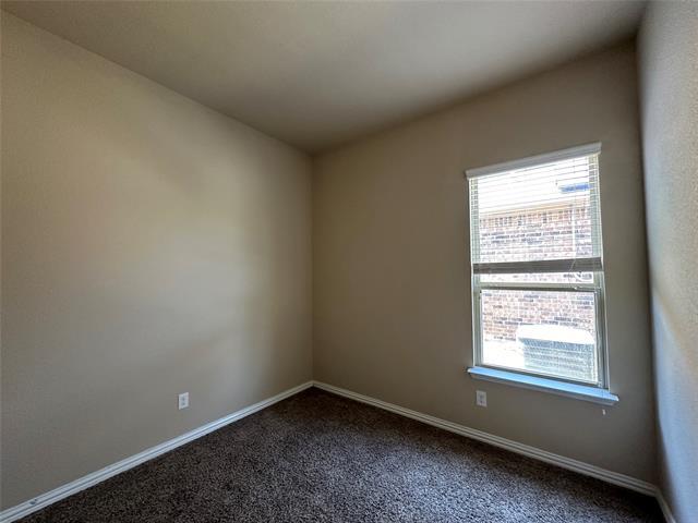 Building Photo - 2010 Sorrento Ln