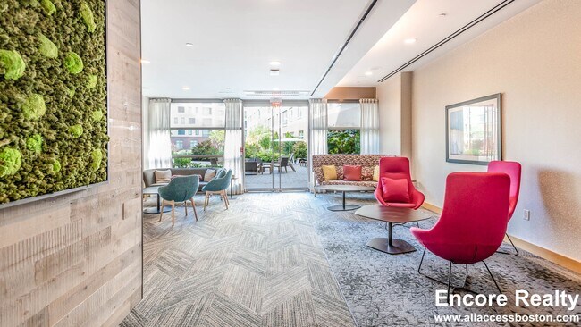 Building Photo - 285 Third St. Unit 121