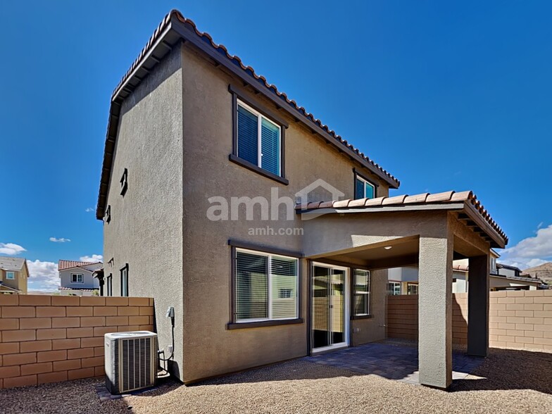 Building Photo - 8902 Tiger Tooth Ave